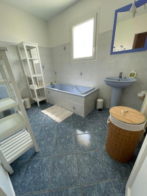 Villa Individuelle - Chassieu Dış mekan fotoğraf